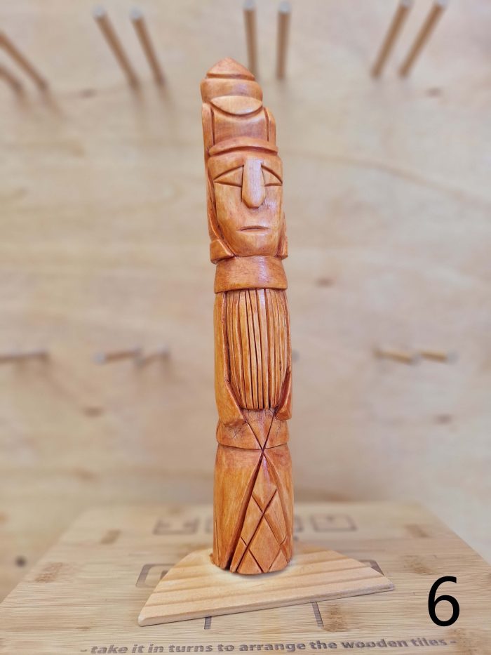 Ръчно изработени дървени статуетки - Handmade wooden figurines