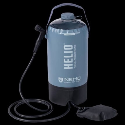Преносим душ за къмпинг Nemo Helio 11L - Portable pressure camping shower с налягане за outdoor, плаж, кемпер и пътуване цена цени camping shower portable camping shower душ за къмпинг къмпинг душ с налягане portable pressure shower outdoor camping shower душ за кемпер преносим outdoor душ душ за пътуване camping hygiene solution portable shower system къмпинг оборудване pressure camping shower ръчна къмпинг душ система мобилен душ за палатка туристически душ camping accessories outdoor shower bag