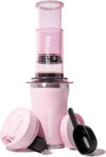 AeroPress Go Plus преносима кафемашина – компактна 3-в-1 кафе преса за пътуване, къмпинг и офис с термо чаша преносима кафемашина AeroPress Go Plus компактна кафемашина за пътуване ръчна кафемашина за къмпинг кафе преса за път и офис travel coffee maker AeroPress цена цени