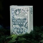 Карти за игра - Moooi Collector's Edition box set - Theory11 playing cards професионални карти за игра от марката бранда Theory11 Moooi подходящи за магия трикове с карти кардистри cardistry белот покер и игри с карти цена цени комплект от 3 тестета в луксозна кутия за колекционери и ценители на изкуството рисунки на изчезнали видове