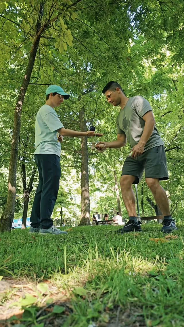 #Spintop x #Kendama @kenyaru.95 @balance.holder
