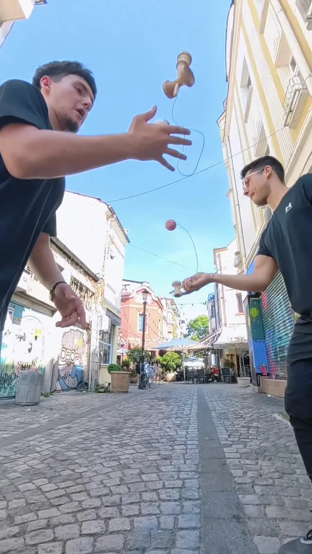 Позна ли? #Kendama 
@kristiqndelchev 
@balance.holder