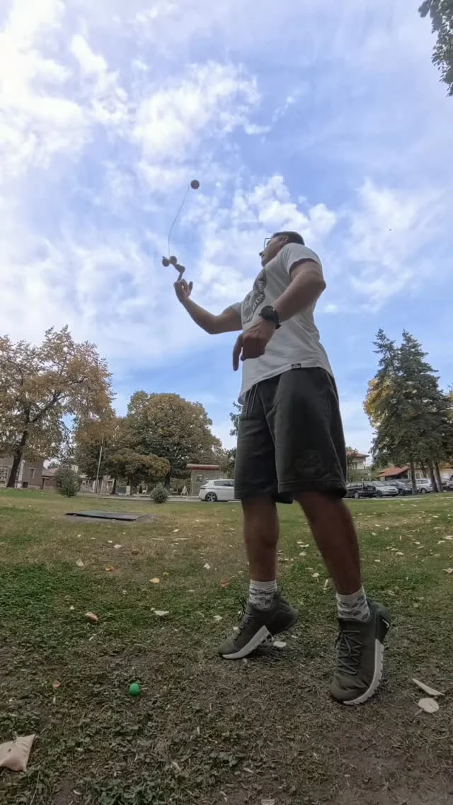 One finger whirlwind check 👆🏽
#kendama #TheSecretKendamas