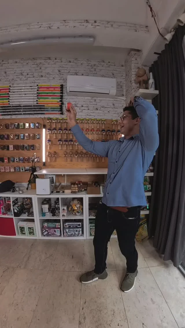 Expectations VS Reality in Kendama 🤣 @toto_kendama #kendama